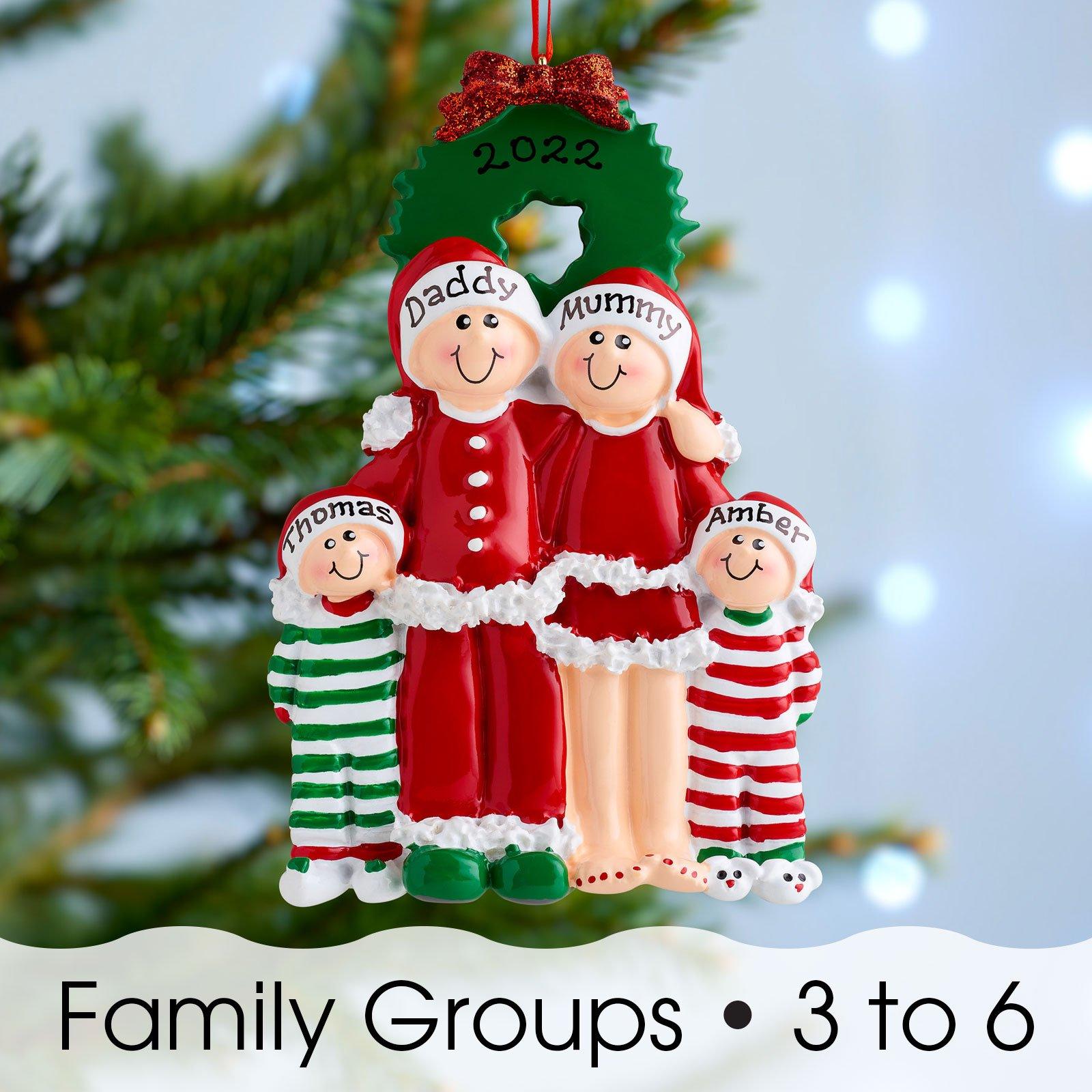 Christmas Ornament - Personalised Family Christmas Xmas Tree Decoration Ornament - Wreath Family