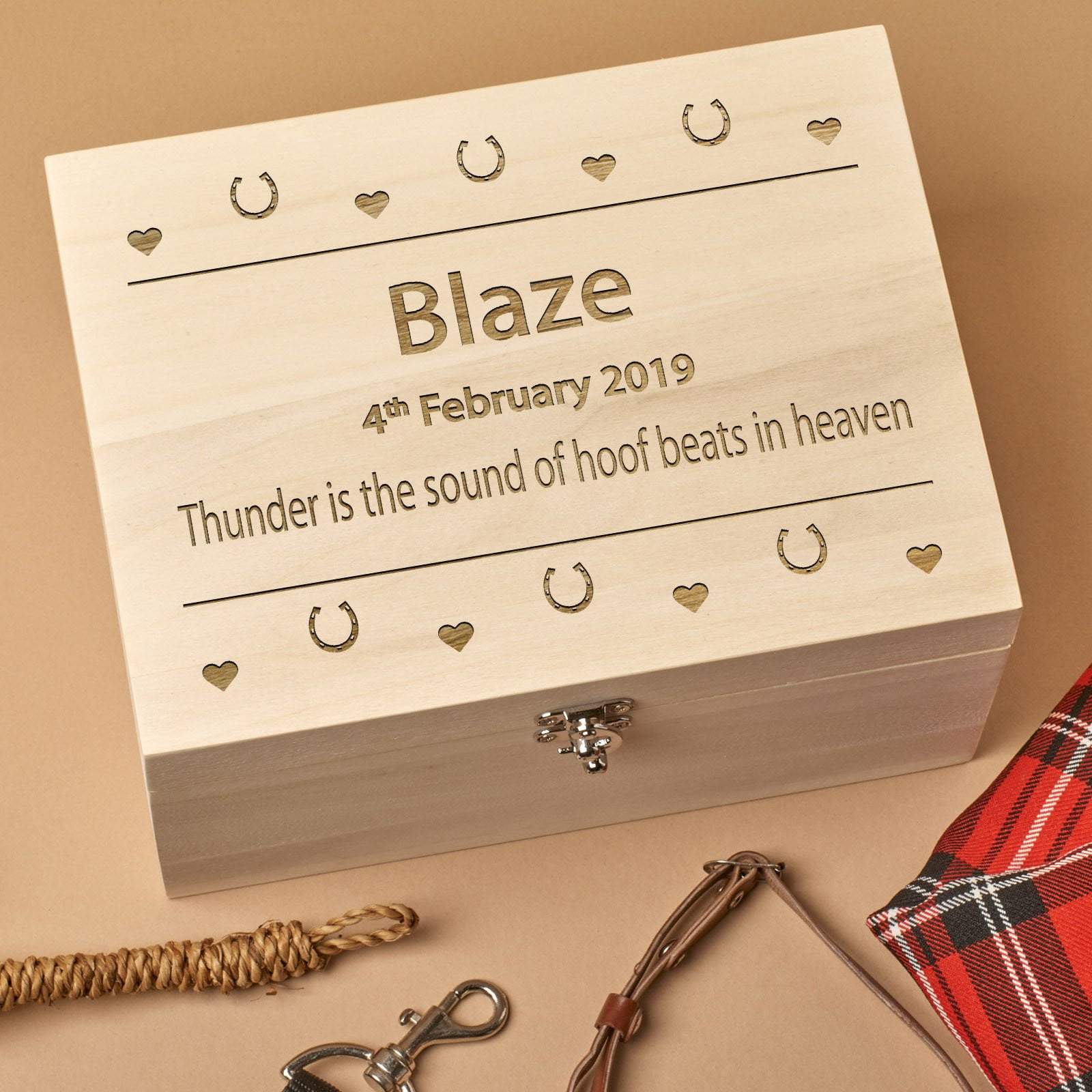 Keepsake Box - Personalised Wooden Horse Pet Keepsake Memorial Box - Hooves And Hearts